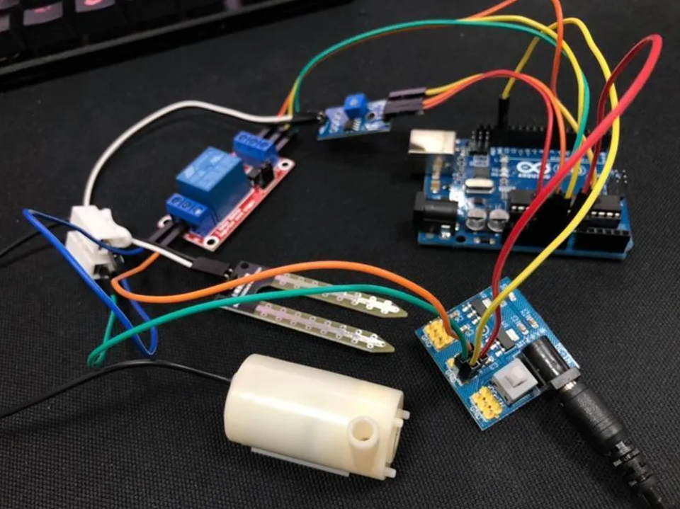 Arduino植物自動澆水套件教學